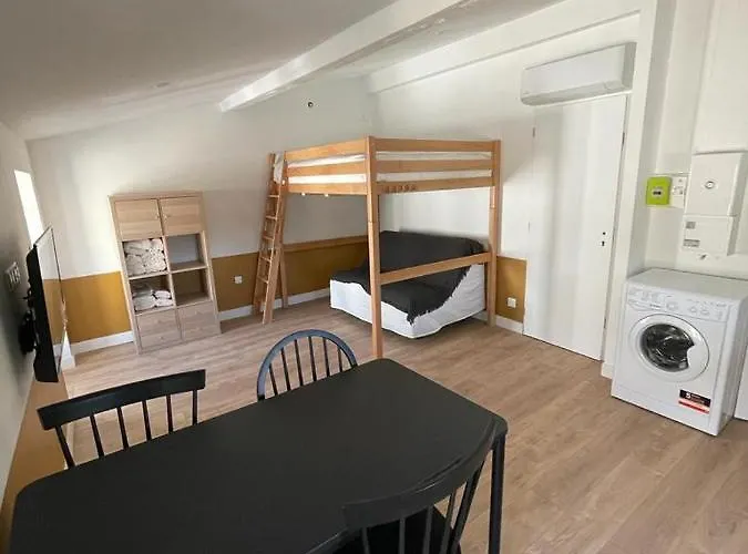 Refait A Neuf Avec Cuisine Equipee R2 * בליי