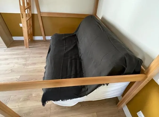 Refait A Neuf Avec Cuisine Equipee R2 Lägenhet Blaye